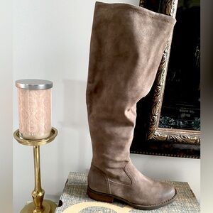 Born Britton Over the Knee Riding Boot ✨ Taupe Distressed Size 7.5